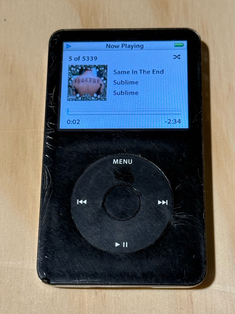 iPod Model:A1136 5thGen 30GB Blk Tested 12-16hr Batt w/5339Song-Charg Read Info!